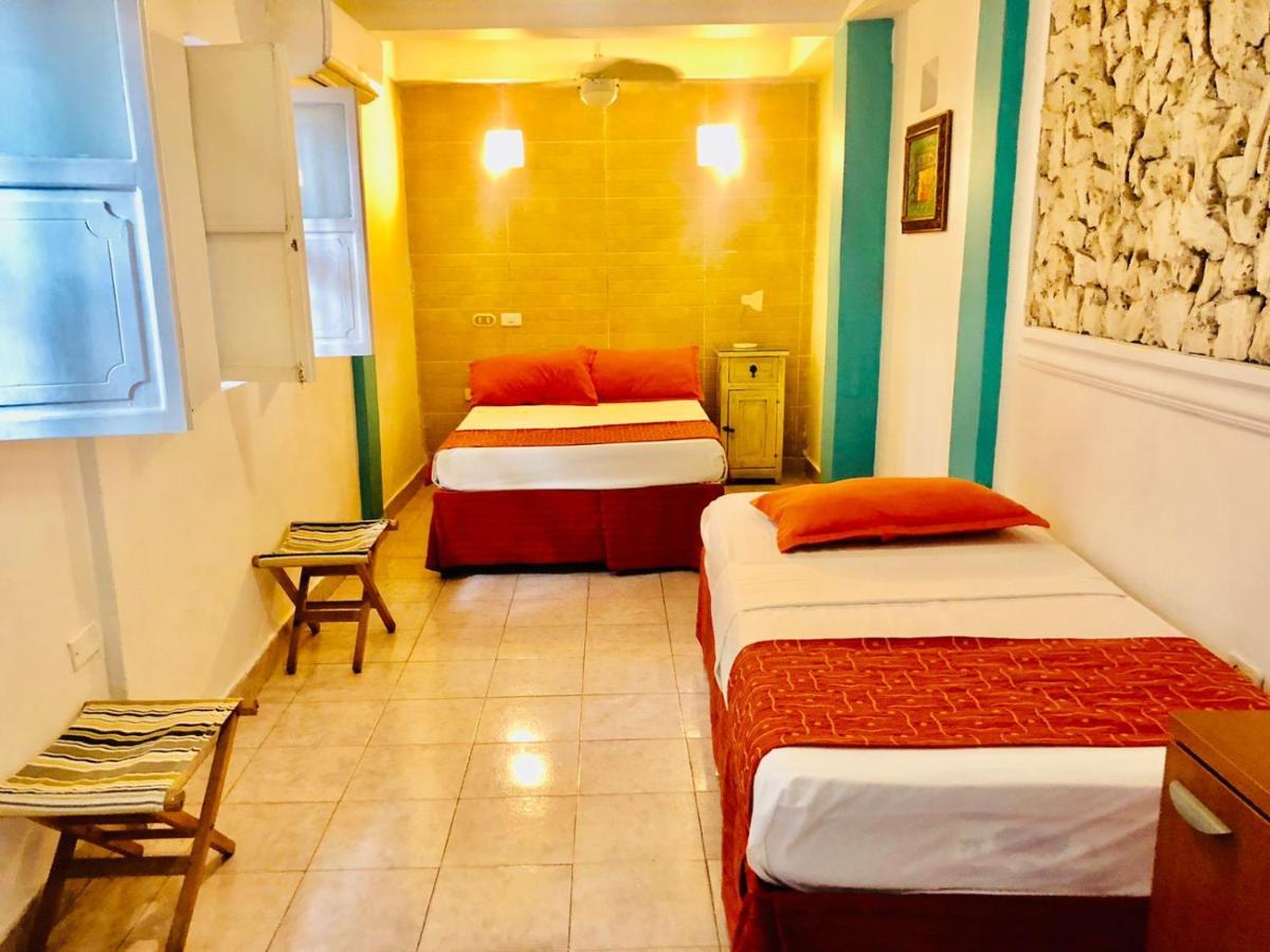 Antigua Calle Almudena Hotel Cartagena المظهر الخارجي الصورة