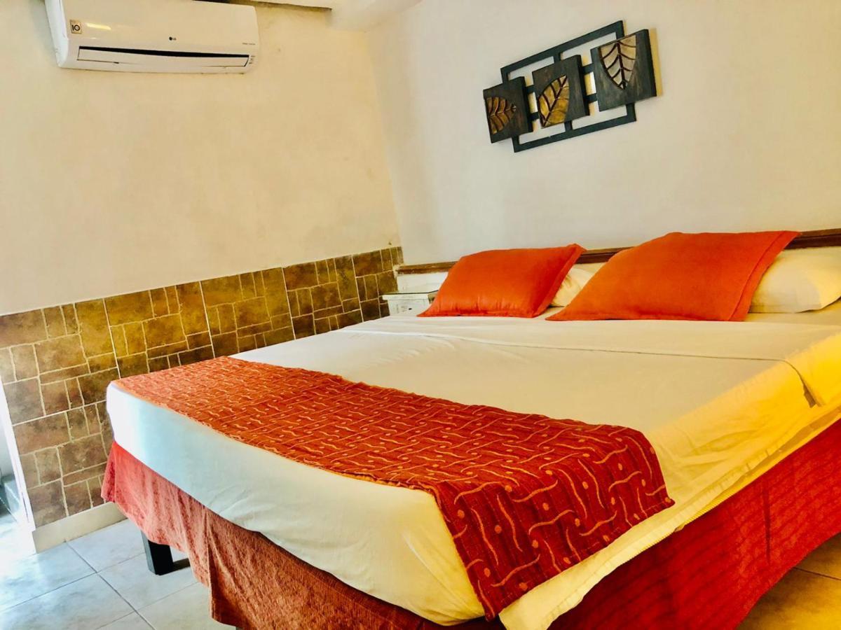 Antigua Calle Almudena Hotel Cartagena المظهر الخارجي الصورة