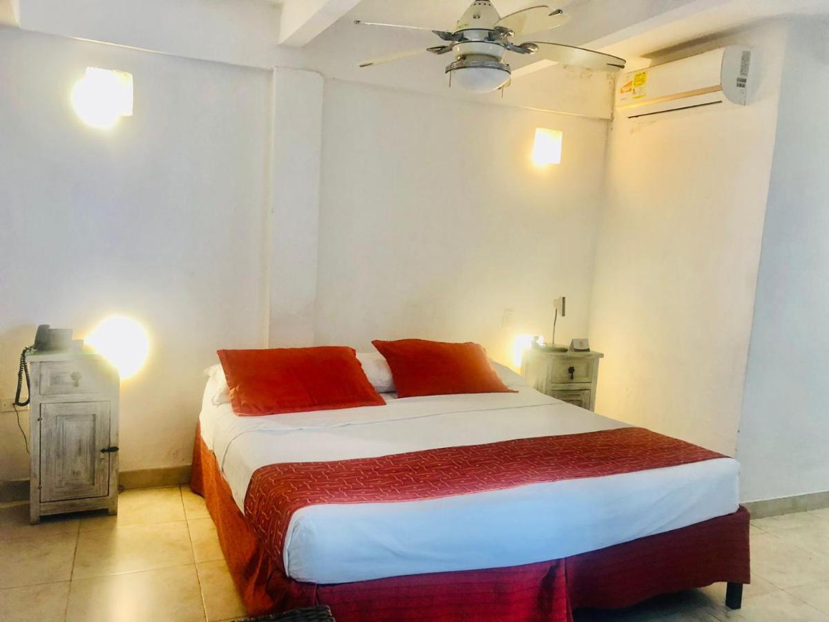 Antigua Calle Almudena Hotel Cartagena المظهر الخارجي الصورة