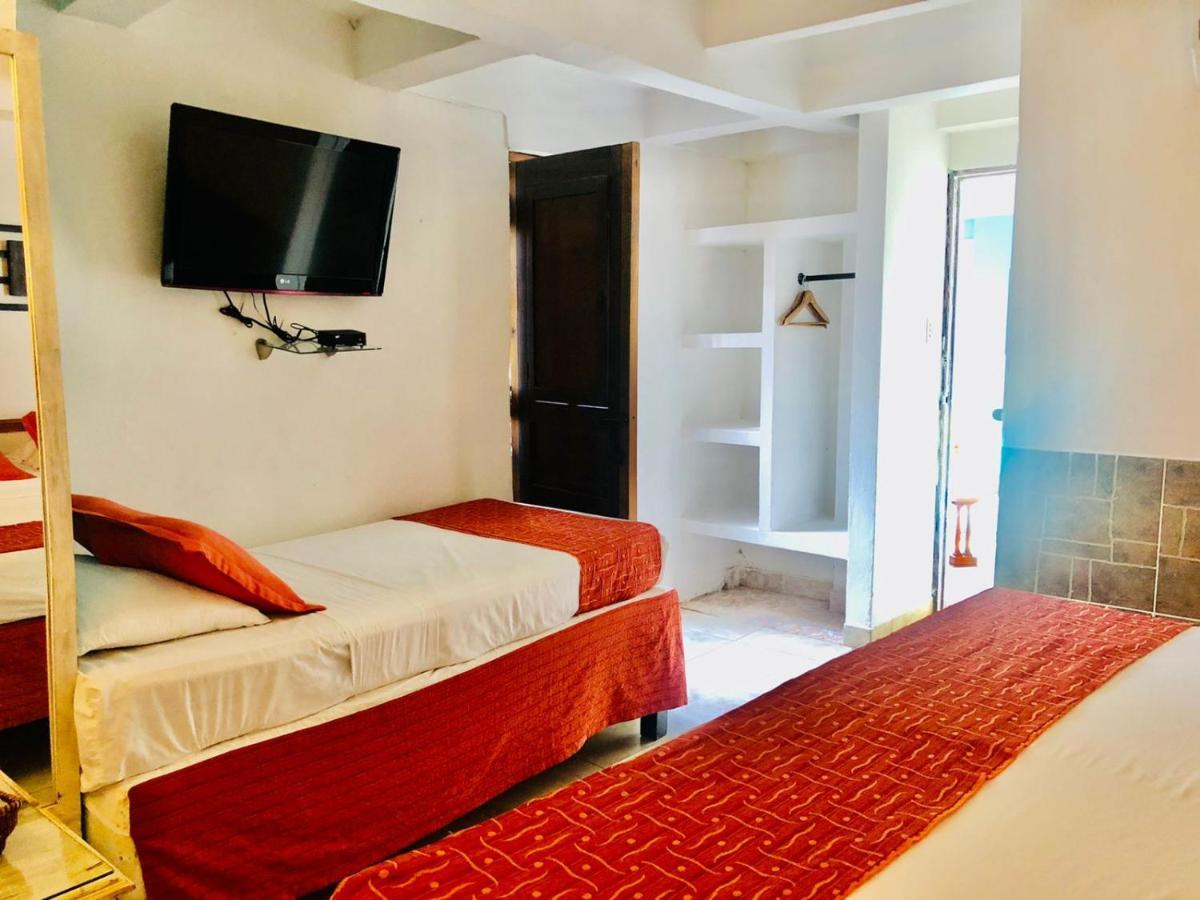 Antigua Calle Almudena Hotel Cartagena المظهر الخارجي الصورة